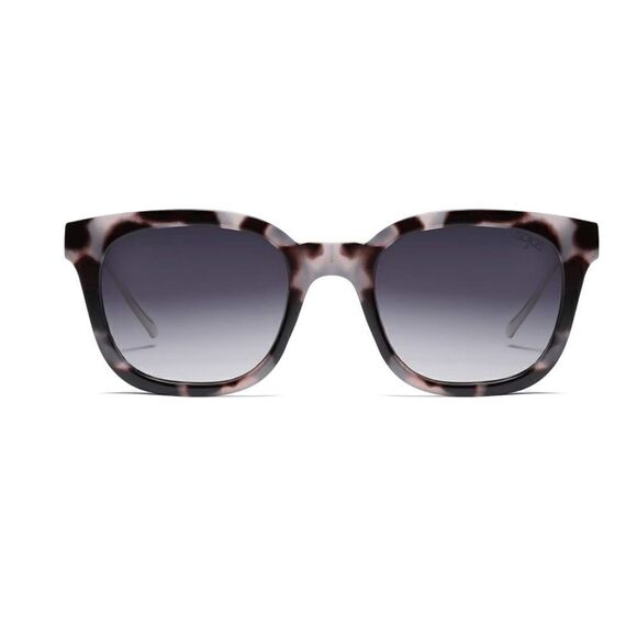 Square Frame Trendy Sunglasses  - Picture 3 of 3